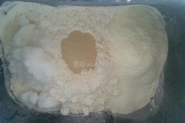 酸奶餐包的做法图解2