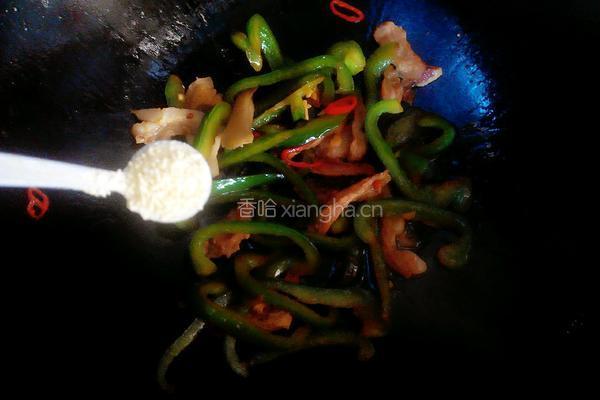 青椒小炒肉的做法图解6