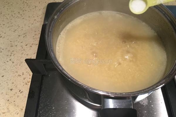 海参蔬菜小米粥的做法图解7