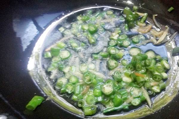 麻香土豆丝的做法图解3