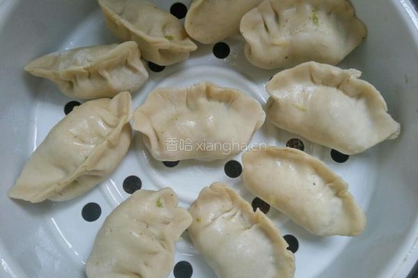 西葫芦虾皮蒸饺的做法图解12