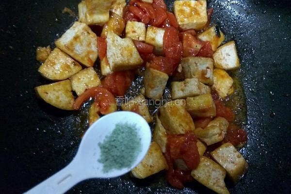 豆腐炒西红柿的做法图解8