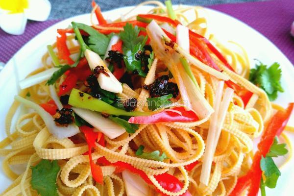 葱油五香豆腐丝的做法图解8