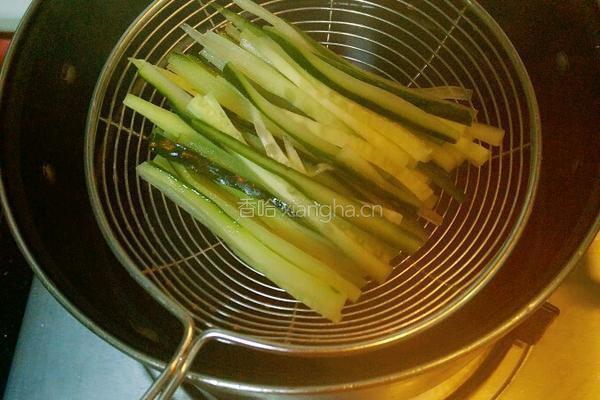 肉酱拌面的做法图解5