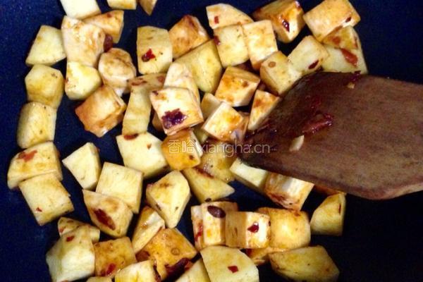 土豆焖杏鲍菇的做法图解5