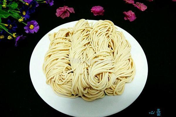 芹菜面条的做法图解9