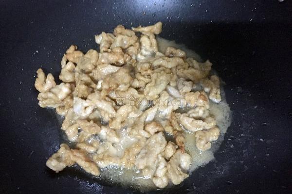 椒盐肉片的做法图解7