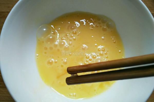 包菜炒饭的做法图解2