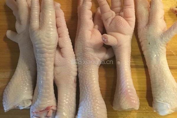 泡凤爪的做法图解1