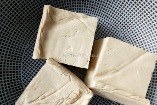 豆腐圆的做法图解1