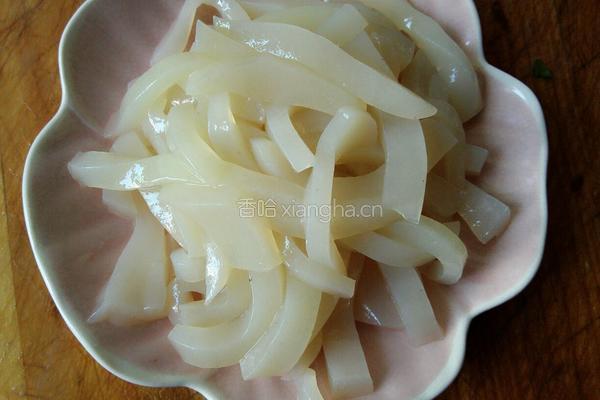 凉拌魔芋丝的做法图解1