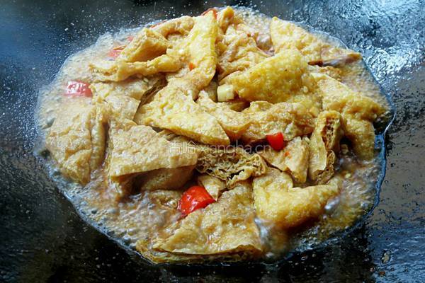 红烧三角油豆腐的做法图解7