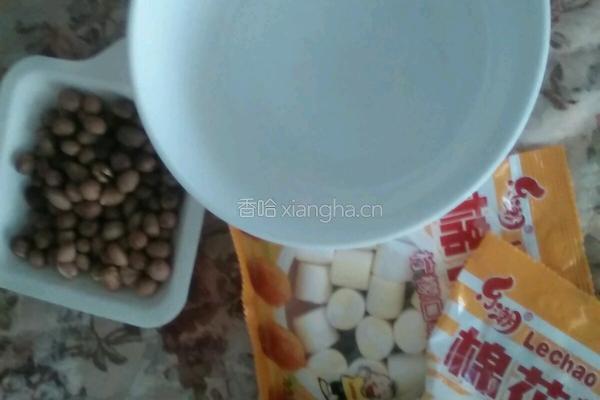 柠檬味牛扎糖的做法图解1