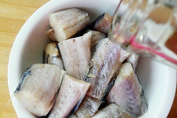 香辣鳕鱼炖豆腐的做法图解3