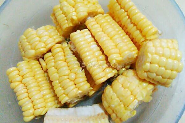 香菇玉米烧排骨的做法图解3