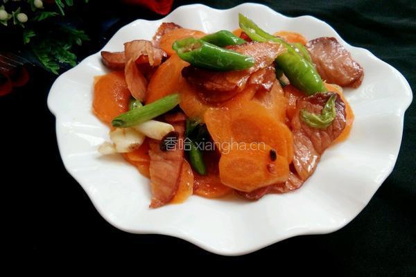 胡萝卜炒腊肉的做法图解9
