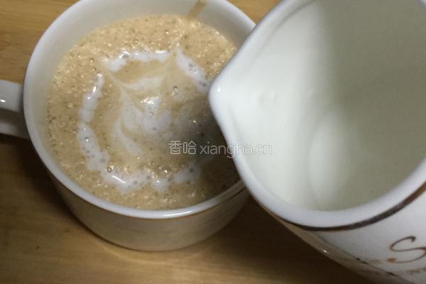 卡布奇诺咖啡的做法图解5