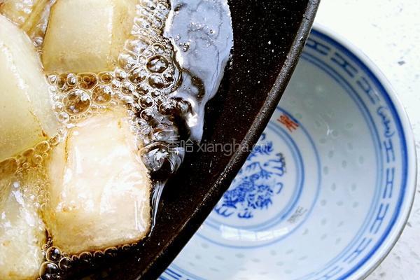 红烧肉炖萝卜的做法图解6