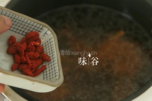 灵芝虫草花排骨汤的做法图解5