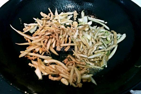 肉炒白菜丝的做法图解14