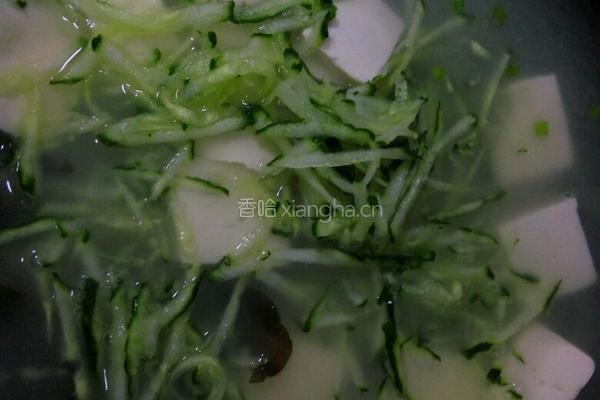 黄瓜豆腐汤的做法图解4