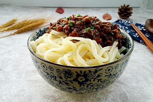 香菇肉末炸酱面的做法图解9