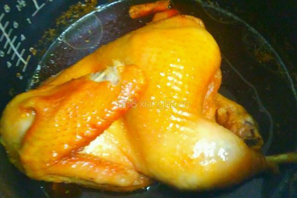 电饭锅闷鸡的做法图解3