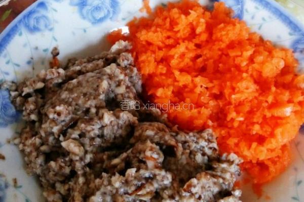 白菜香菇饺的做法图解2
