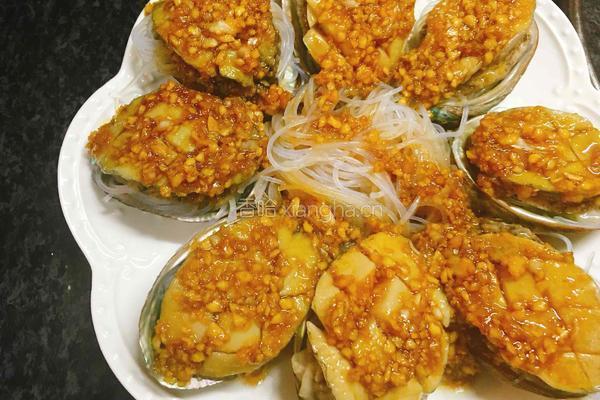 蒜蓉粉丝鲍鱼的做法图解10