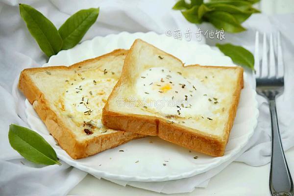 土司面包煎鸡蛋
