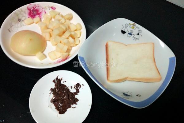 小鸡面包披萨的做法图解2