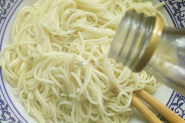 咖喱拌面的做法图解5