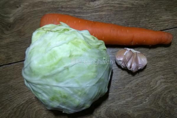凉拌卷心菜丝的做法图解1