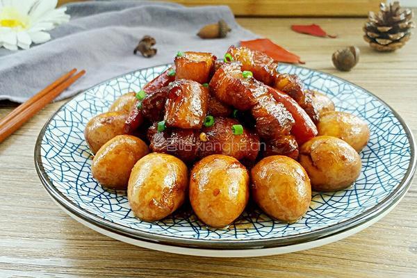 红烧肉炖蛋的做法图解12