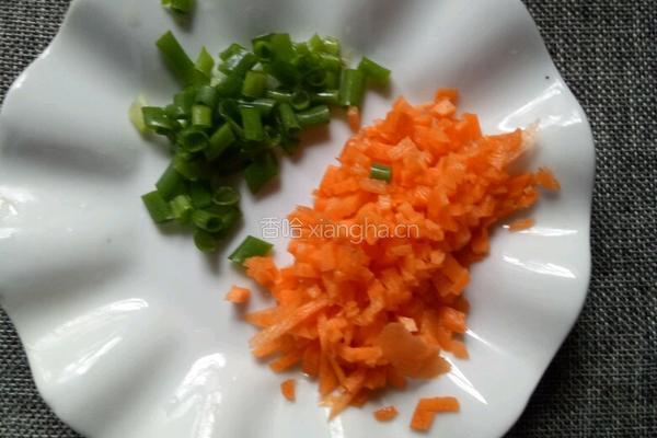 煎面粉饼的做法图解1