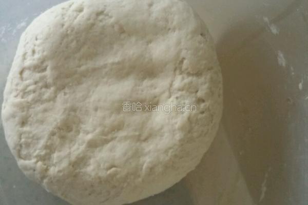 东北酸菜饺子的做法图解1