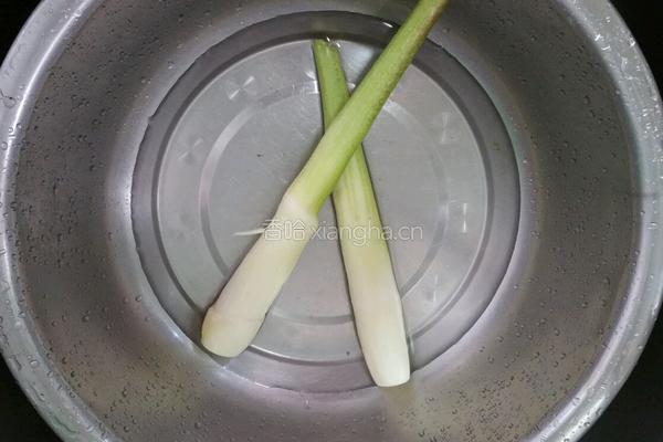 嵊州炒年糕的做法图解1