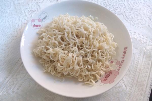 素蒸面条的做法图解3