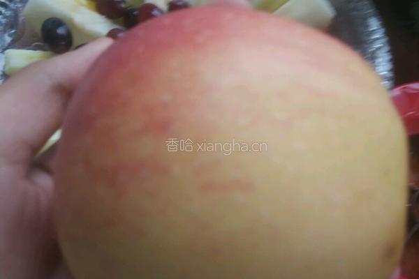 水果拼盘的做法图解2