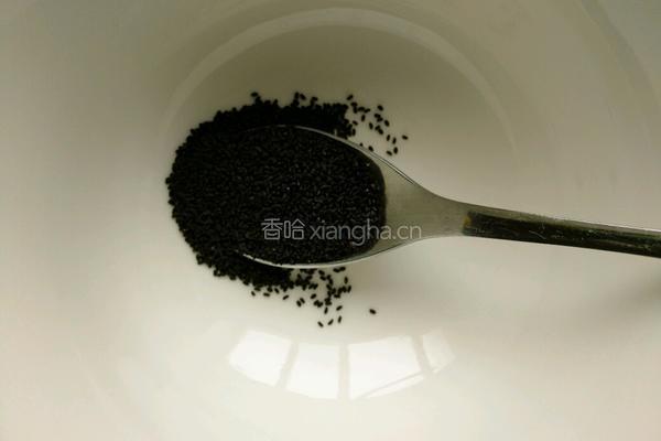 柠檬兰香子饮的做法图解2