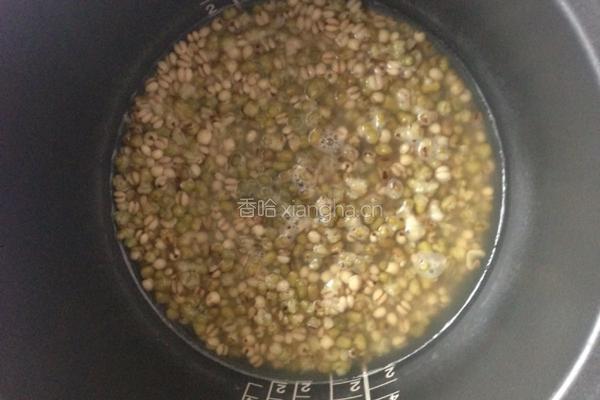 绿豆薏米甜汤的做法图解6