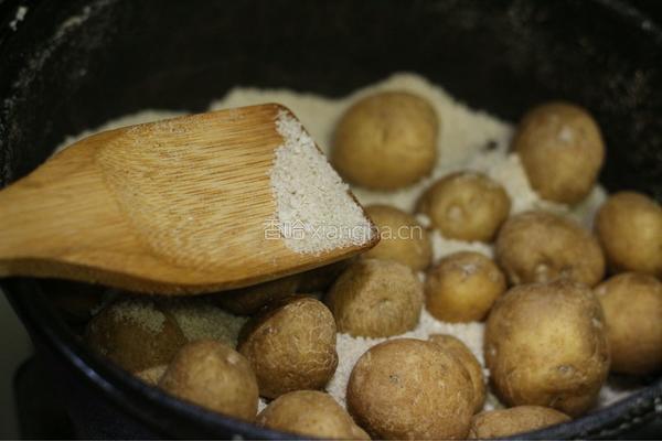 盐烤土豆的做法图解5