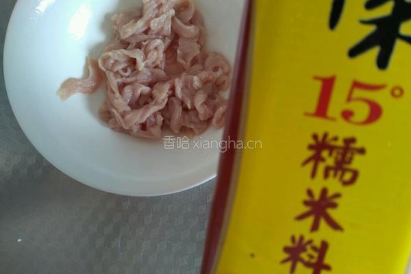 京酱鸡丝的做法图解3