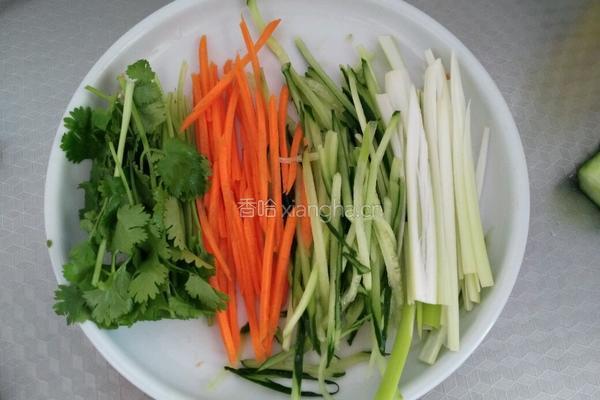 京酱鸡丝的做法图解9