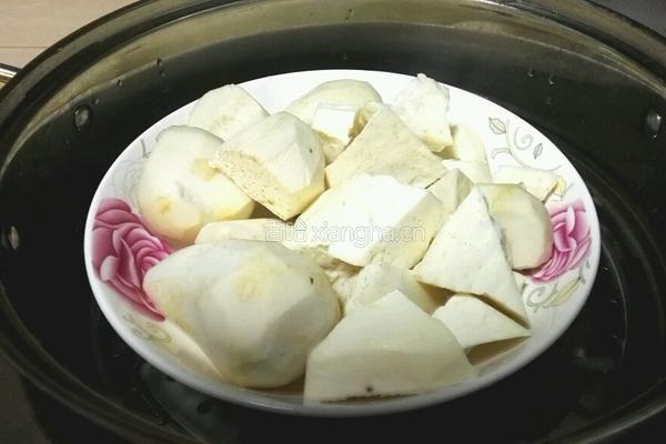 油炸香芋地瓜丸的做法图解3