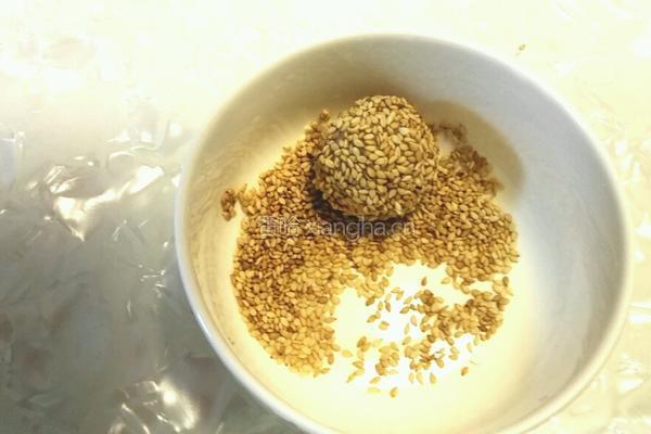 油炸香芋地瓜丸的做法图解8