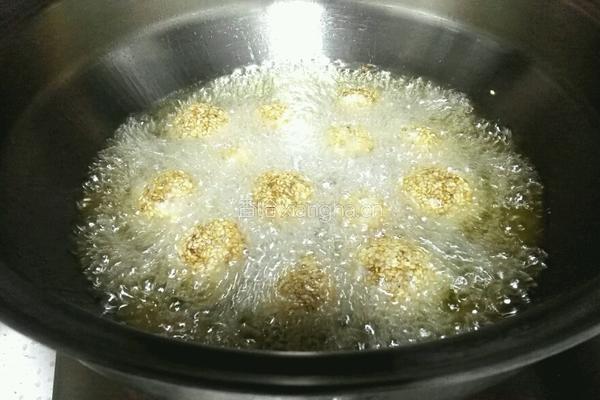 油炸香芋地瓜丸的做法图解10