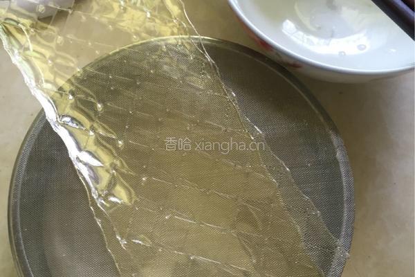 樱花慕斯蛋糕的做法图解3