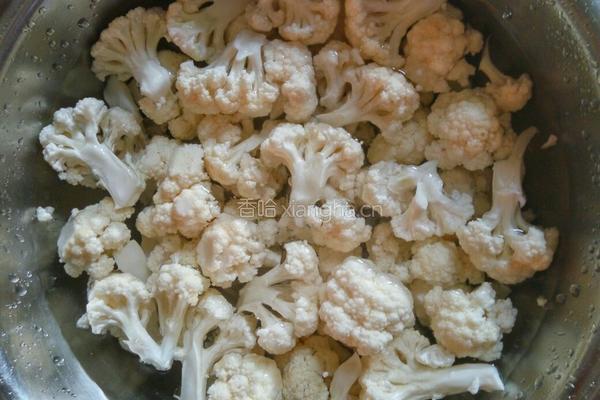 红烧菜花的做法图解1