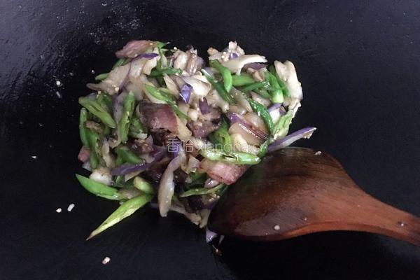 杭椒烧茄子的做法图解9